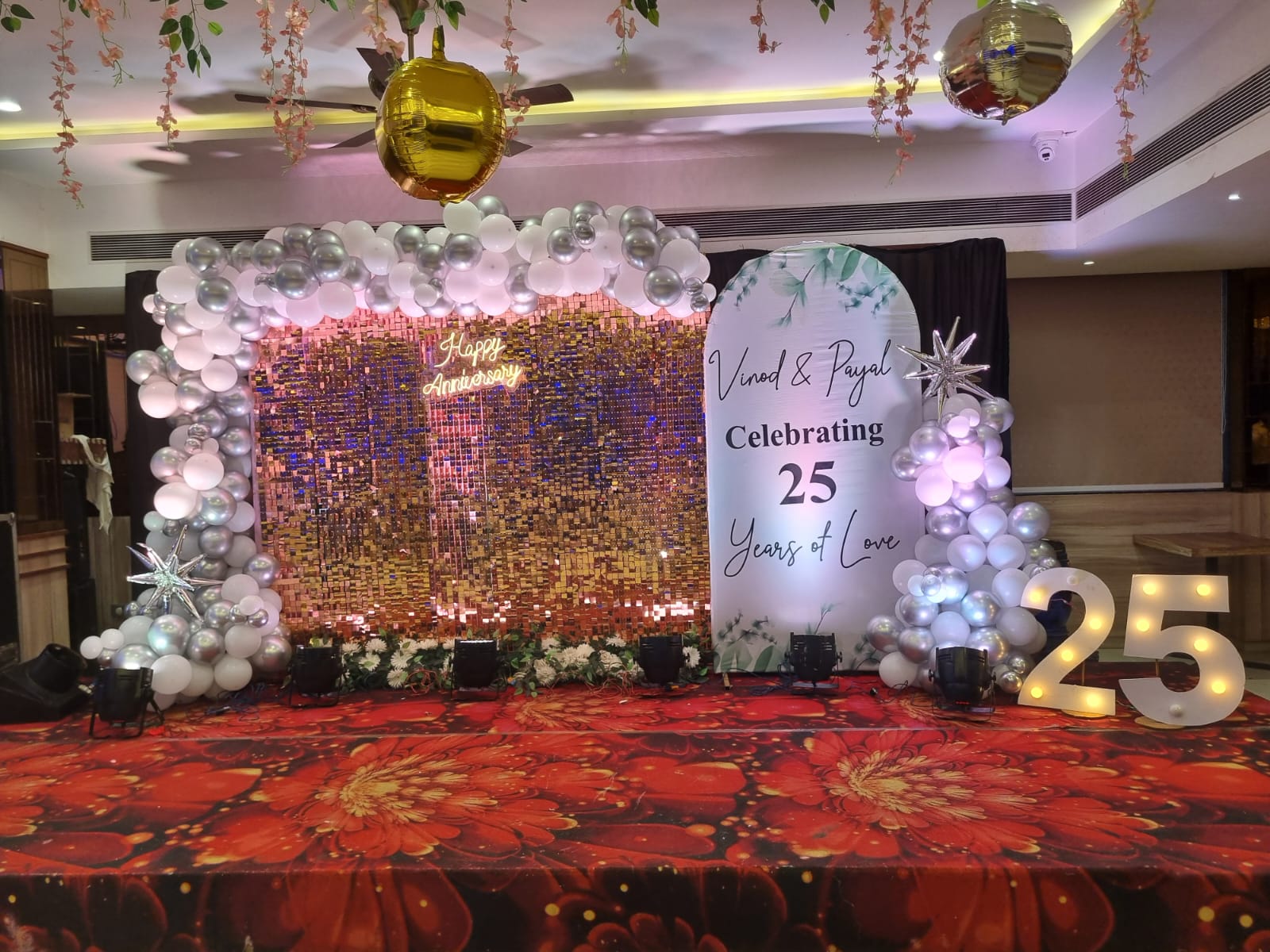 Royal Wedding Decor