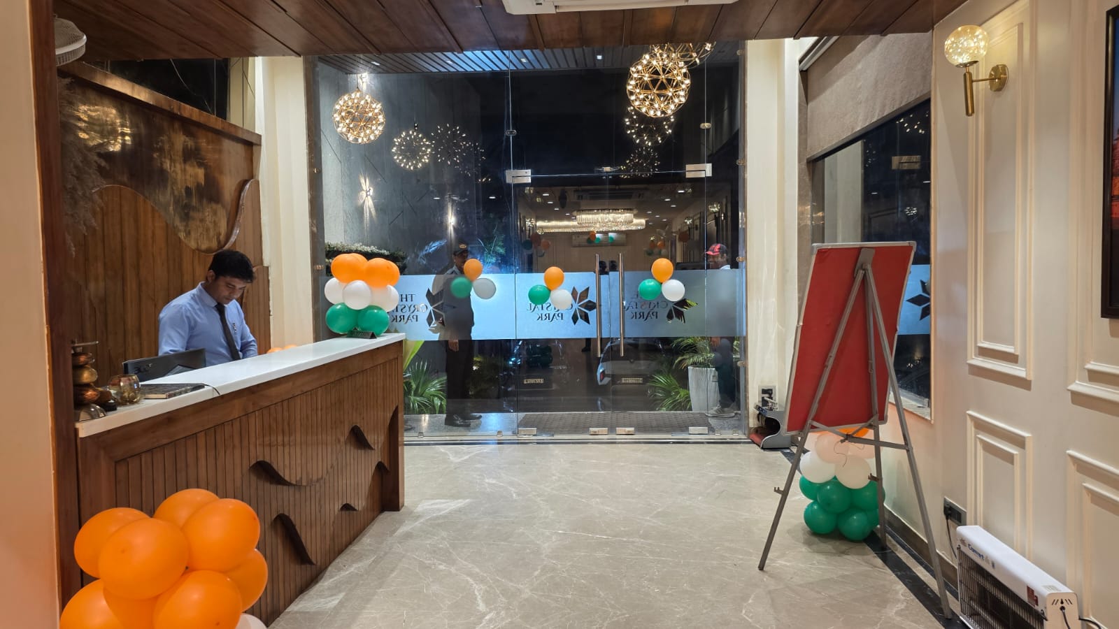 Reception & Front Desk