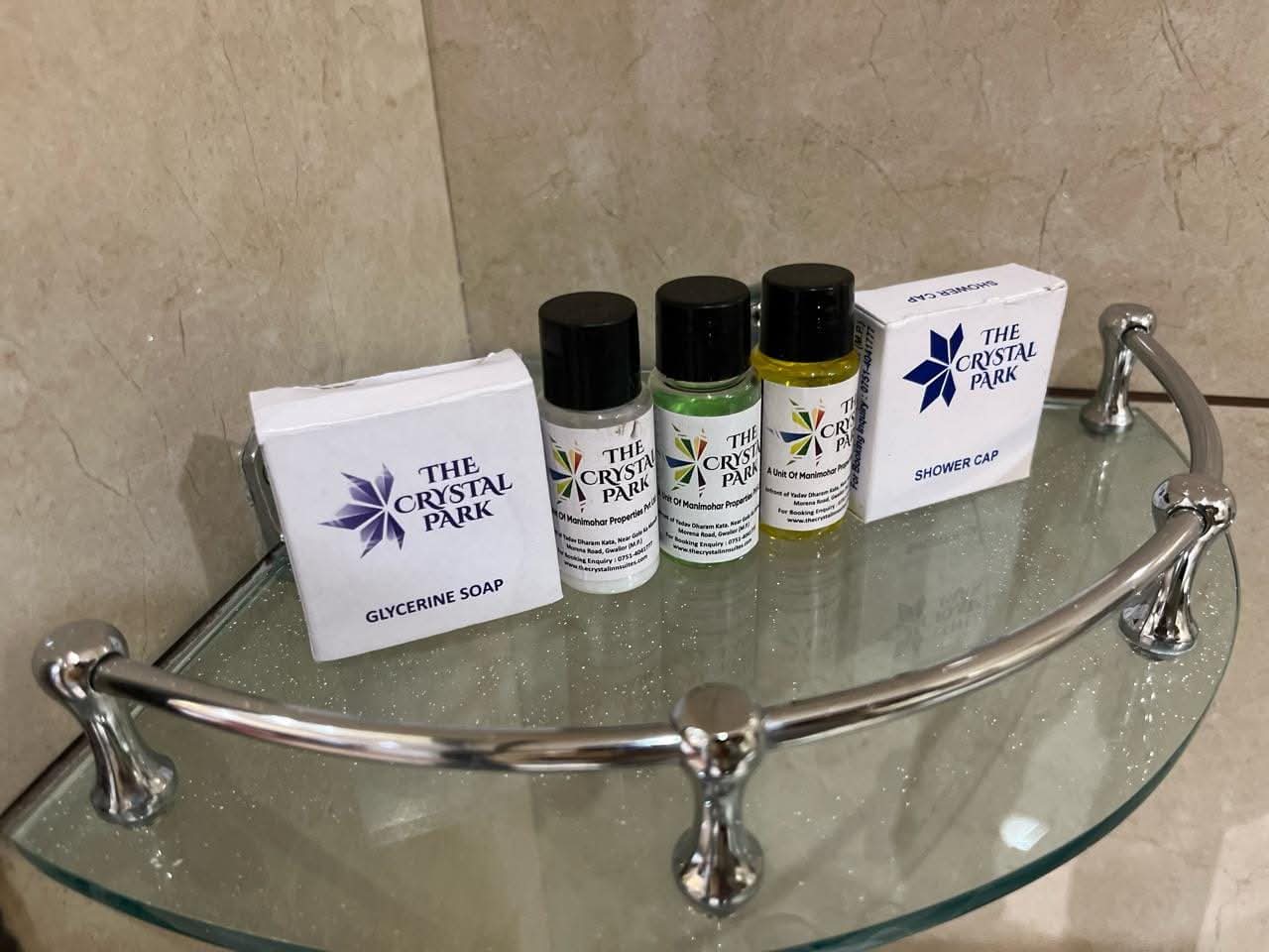 Hotel Amenities & Toiletries